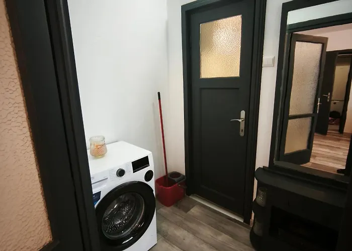 Apartment Superb 2 Camere- Sufragerie 1 Camera, 45m2, Gara De Nord Bucharest